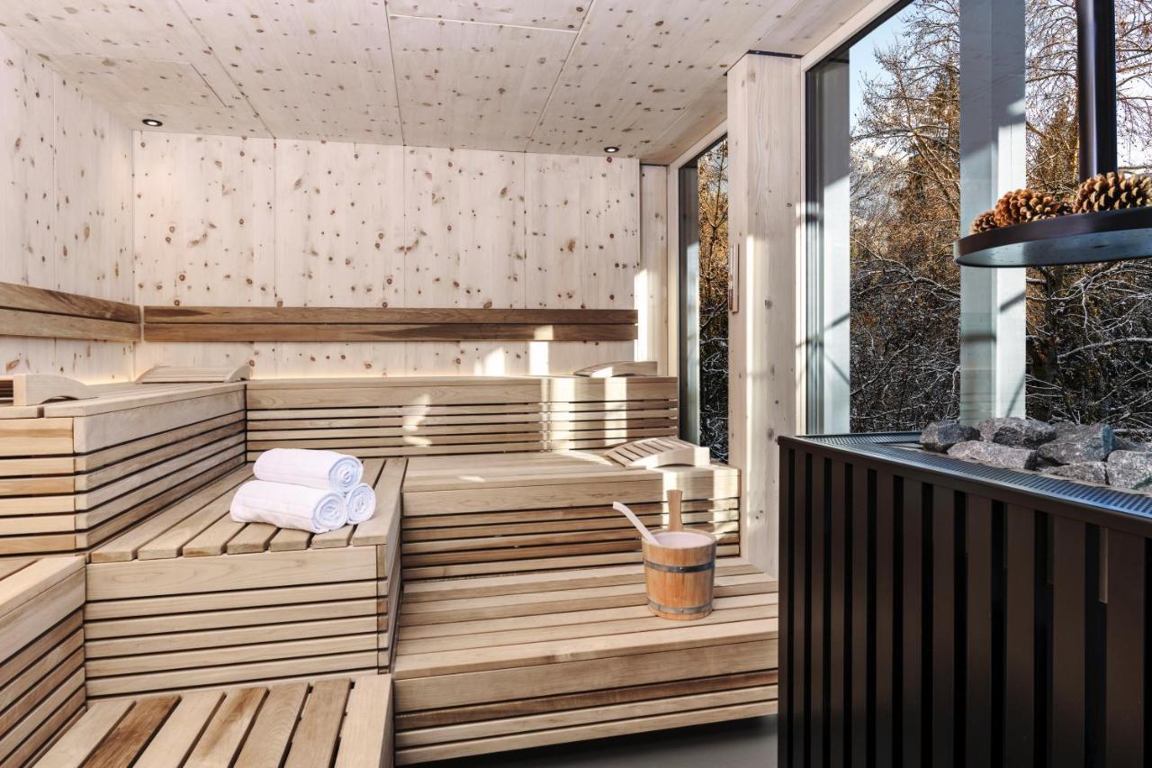 Romantik Hotel Schweizerhof & Spa Flims Exterior photo